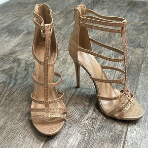 Rose gold heels New in box